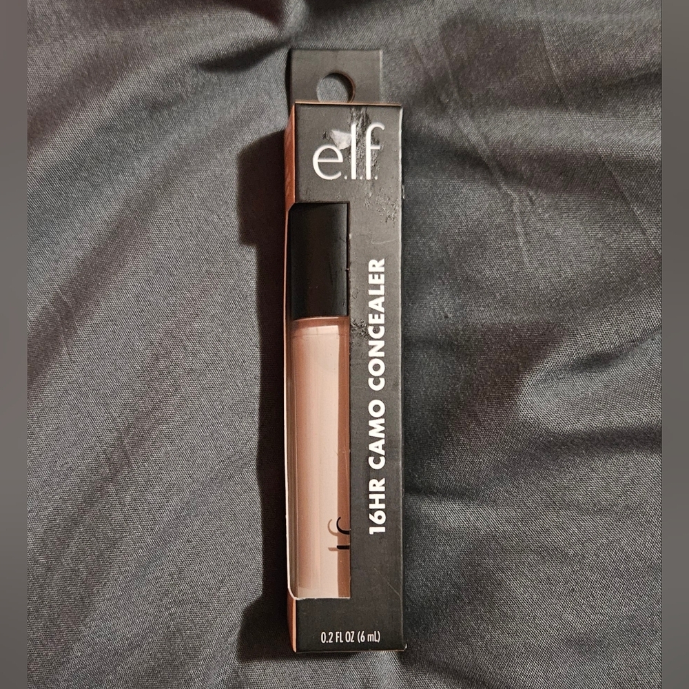 ELF 16HR Camo Concealer - Light Peach BNIB